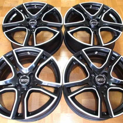 JDM O・Z Racing Adrenalina 7JX17 ET25 4H PCD108 Hub 65 4Book set Kiwami No Tires
