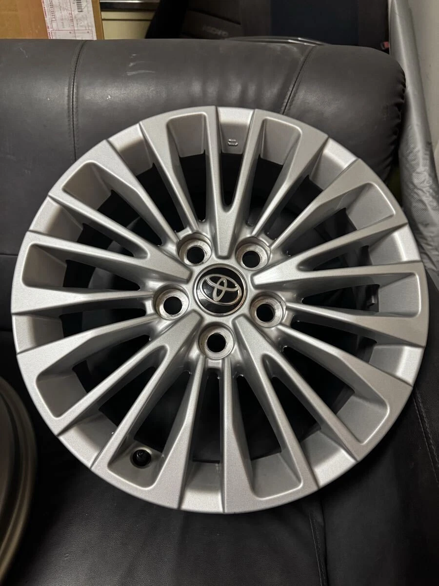 JDM Current Price: Genuine Rare 40 Alphard/Vellfire New Car Wheels Alu No Tires - Image 4