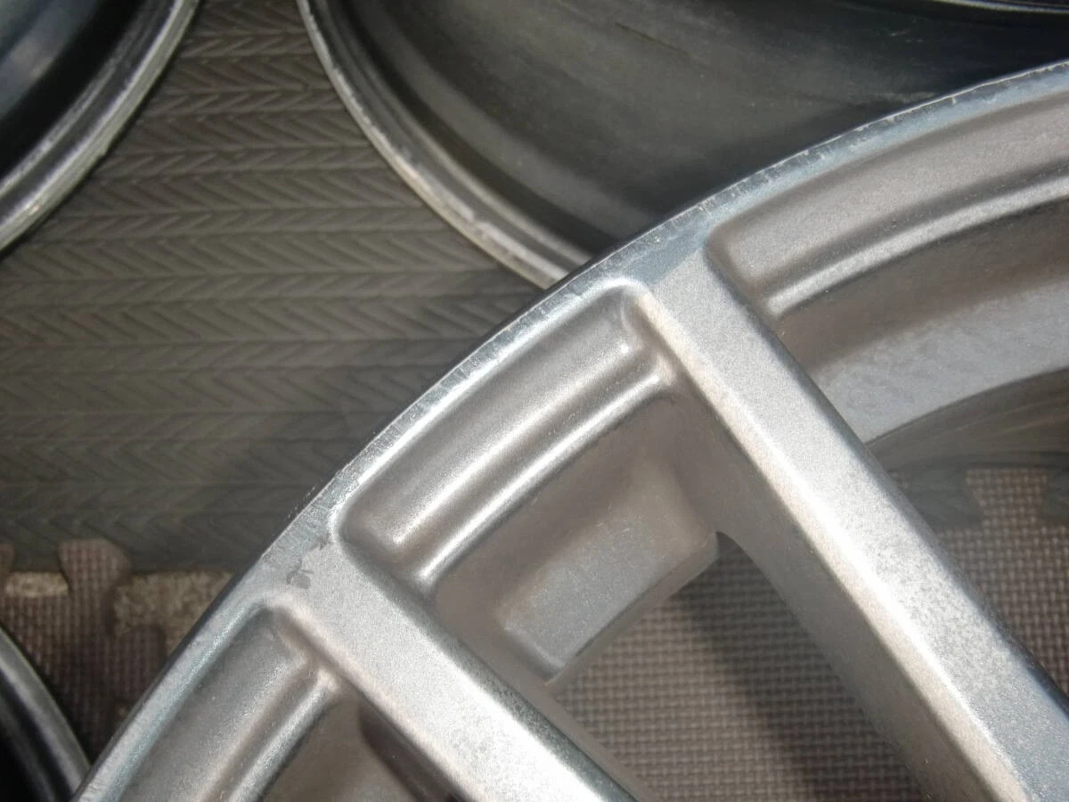 JDM Available GRB WRX STi Spec C genuine wheels ENKEI 18x8.5J offset 5 No Tires - Image 6