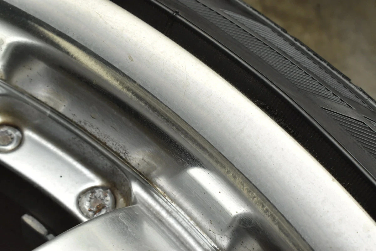 JDM Used Carlson 4-Book Set 219.0J x 21 +40 PCD 112 255/30R21 93W with No Tires - Image 9