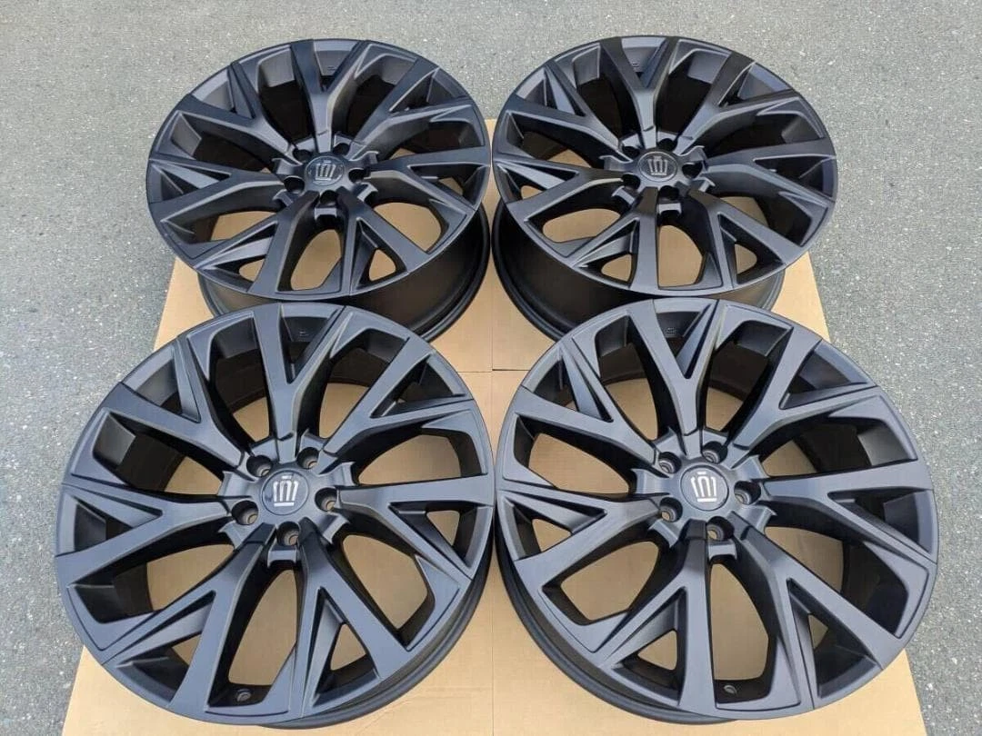JDM Toyota Crown Estate Genuine 21 Satin Black 4Book No Tires