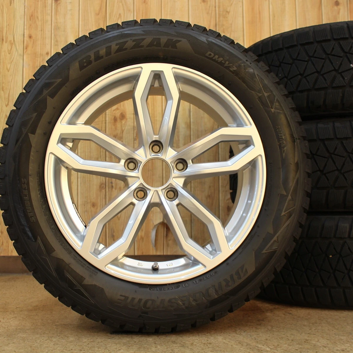 JDM TAS AGA WELT 18 Bridgestone Bridgestone BRIZACK DM-V2 255/55R18 wi No Tires