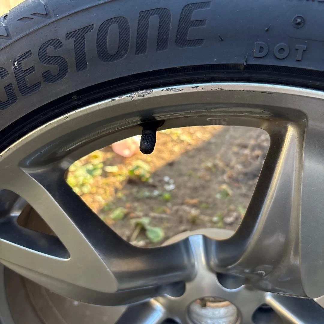 JDM Z34 genuine wheels with tires No Tires - Image 9