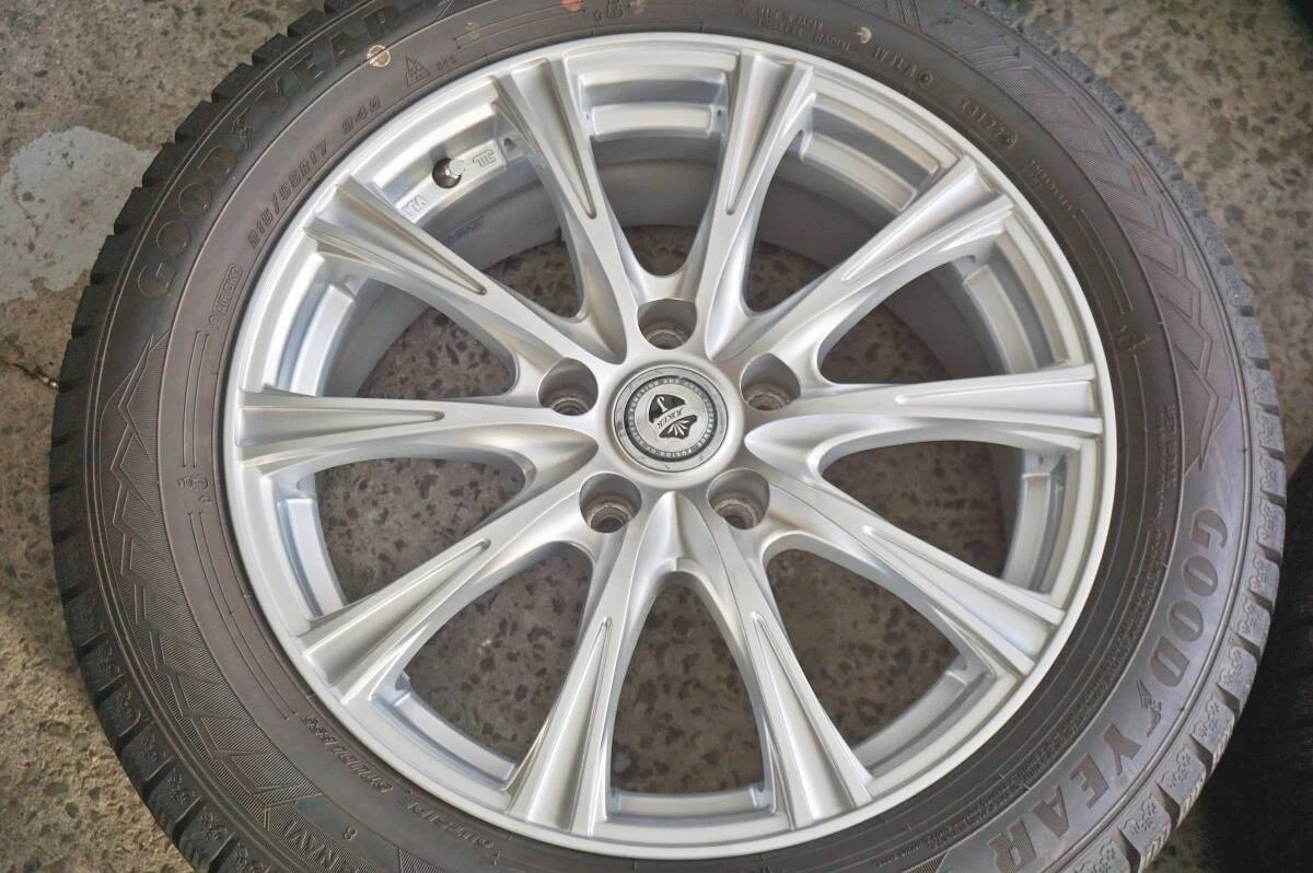 JDM Deep tread 80% 2022 Goodyear IceNavi 8 215/55R17 WEDS 7J +40 PCD11 No Tires - Image 4