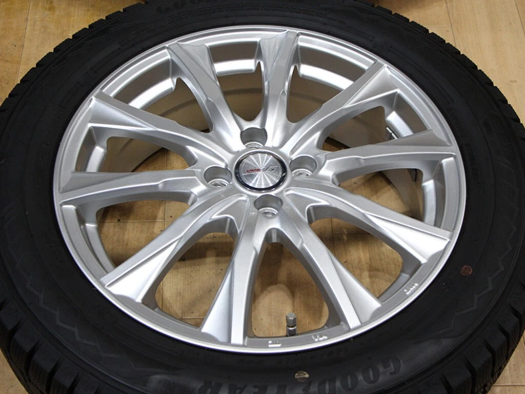 JDM B755 WEDS JOKER 17X6J+40 PCD100 Domestic tires Goodyear ICE NAVI 8 No Tires - Image 4