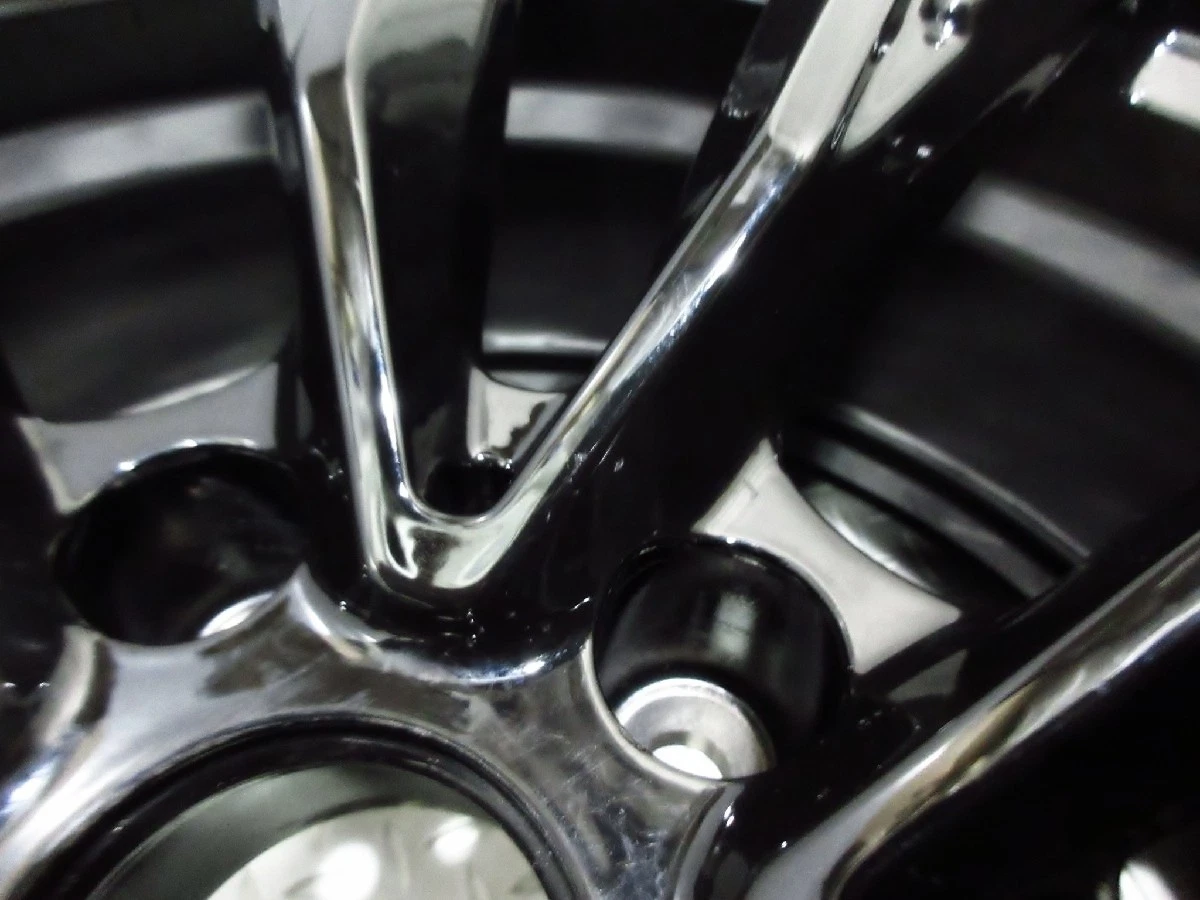 JDM Clean condition sharp grooves. Kelleners X-LINE 8J+27 PCD112-5L wi No Tires - Image 5