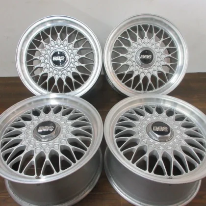 JDM ・ Rare Nissan BNR32 Skyline GT-R optional BBS RG069 16in 8J +30 5- No Tires