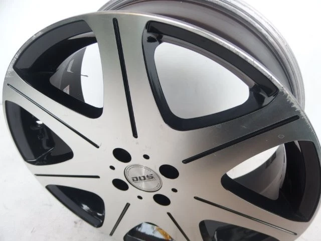 JDM Used 17-inch 4-wheel set / DOS / 17x6.5J +28 / 100 / 4H / for Road No Tires - Image 6