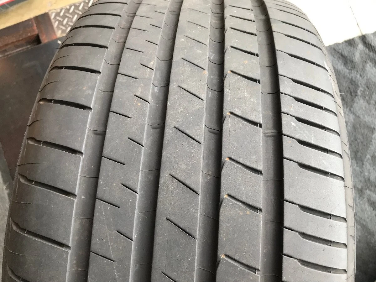 JDM Used Tire and Wheel Set: Nissan RZ34 Fairlady Z Genuine 19 forging No Tires - Image 10