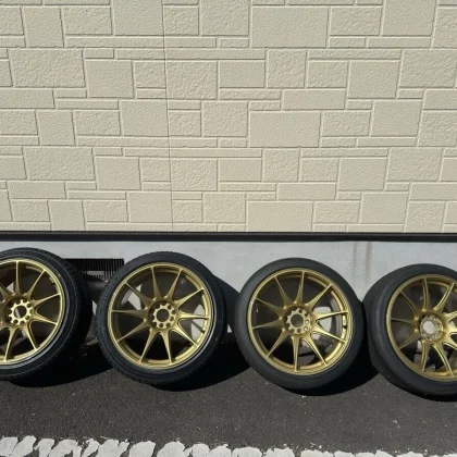 JDM XXR 527 18PCD100/114.3multi 9.75J+20 4Book Rare Gold No Tires