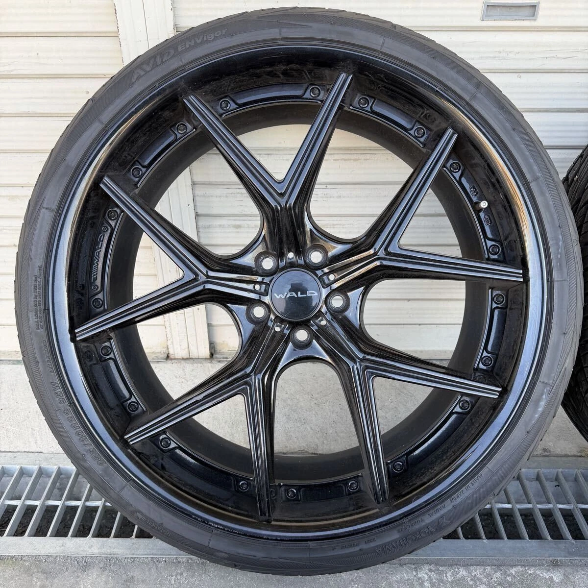JDM WALD 22 inch x 8.5J Mercedes V-Class Cadillac ELR XTS etc. No Tires - Image 3