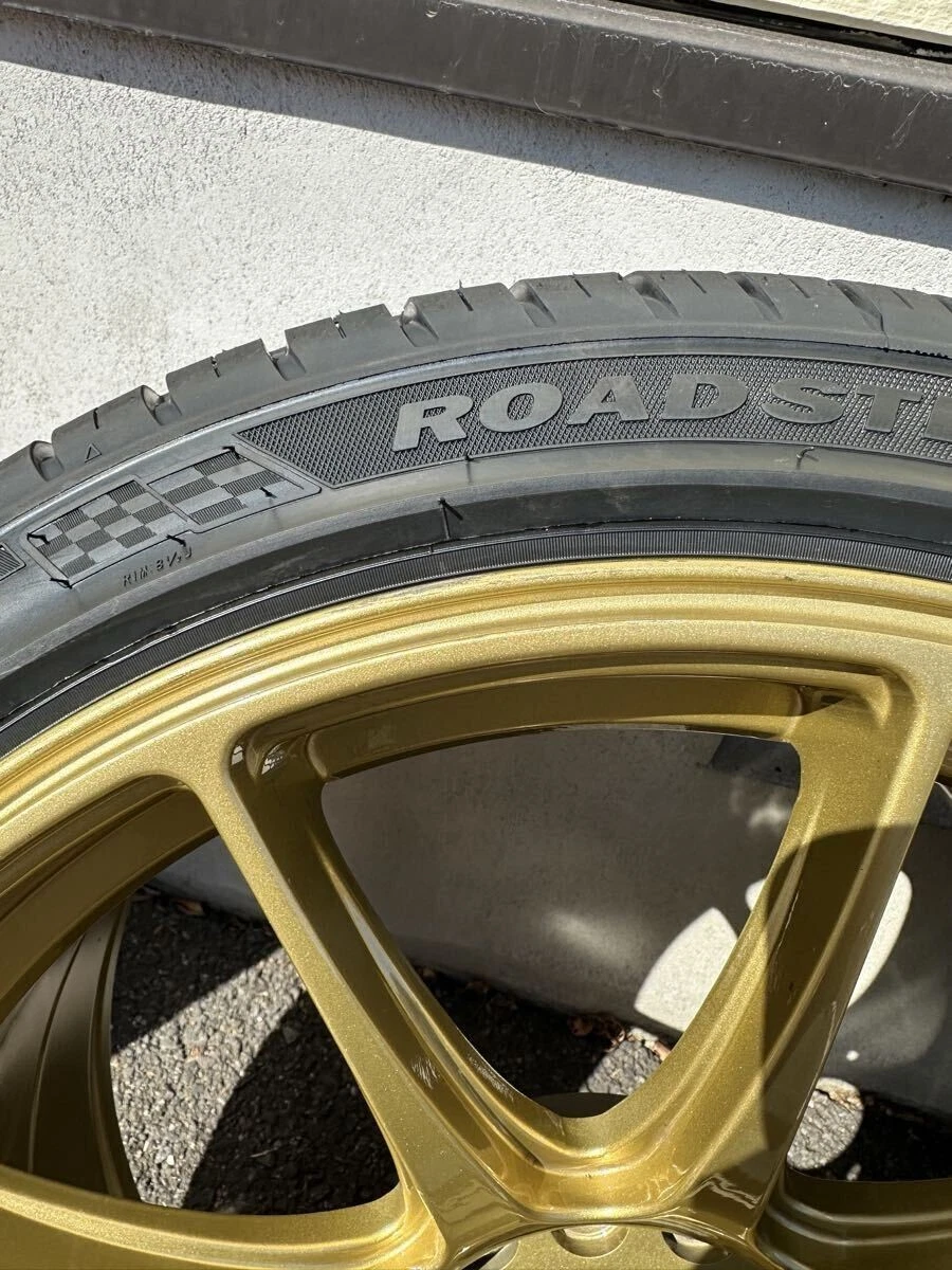 JDM XXR 527 18PCD100/114.3multi 9.75J+20 4Book Rare Gold No Tires - Image 5