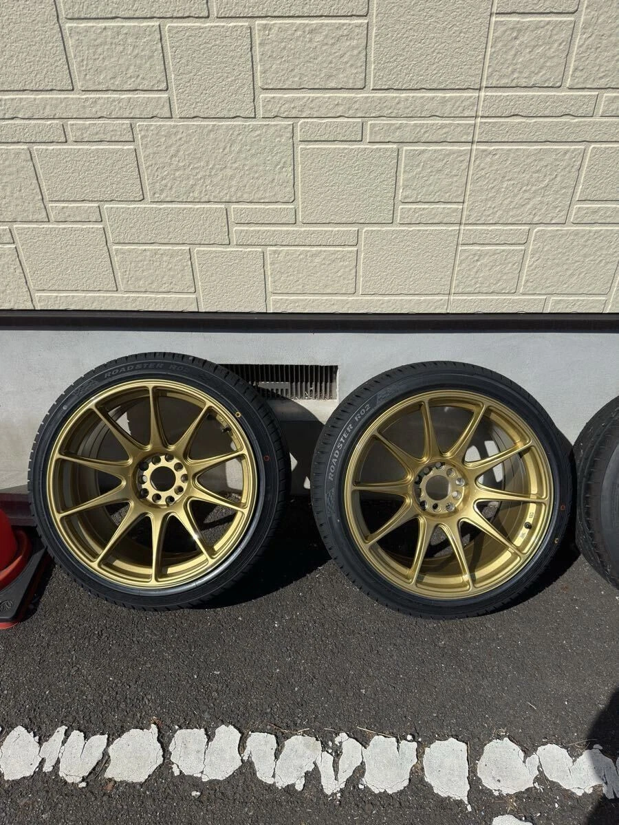 JDM XXR 527 18PCD100/114.3multi 9.75J+20 4Book Rare Gold No Tires - Image 2