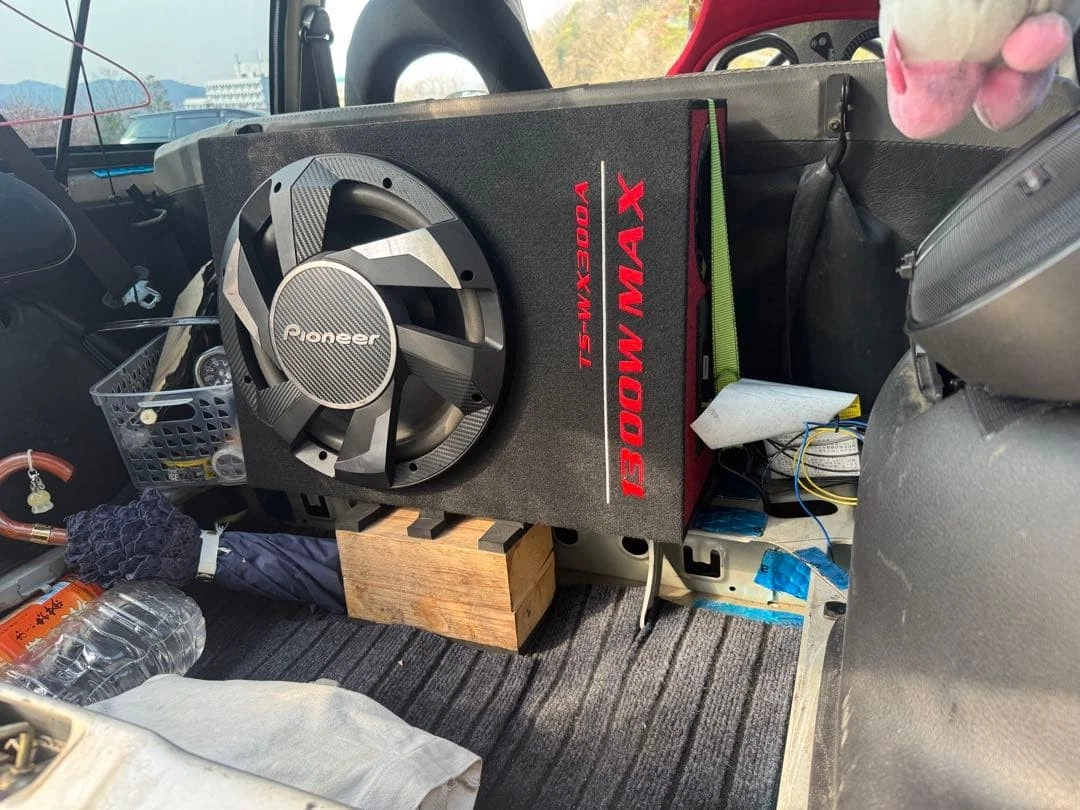 JDM Vivio Van KW3 5MT No Tires - Image 9