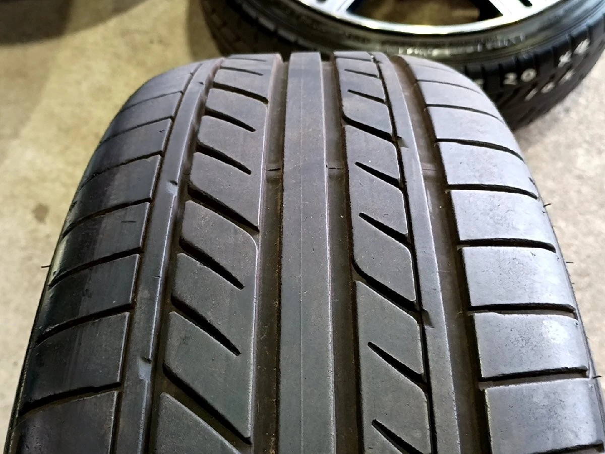 JDM Used set WALD/MAHORA 11CLS-EXE225/35R20 Lowdown 200 series Hiace e No Tires - Image 3