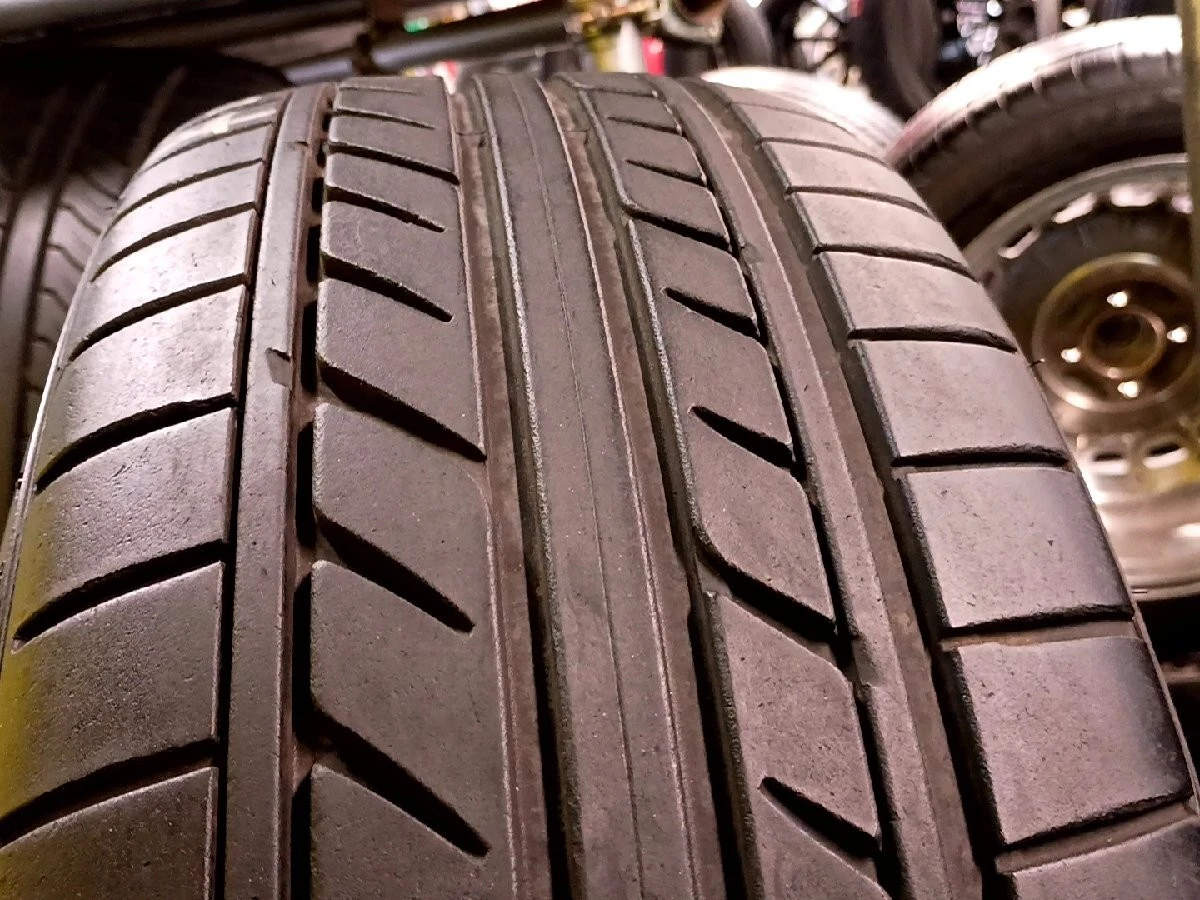 JDM Used set WALD/MAHORA 11CLS-EXE225/35R20 Lowdown 200 series Hiace e No Tires - Image 2