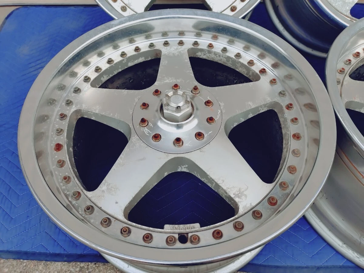JDM VeilSide / 5-114.3 / 9J +17 // Skyline / BNR32/34/BCNR33 / Impreza No Tires - Image 4