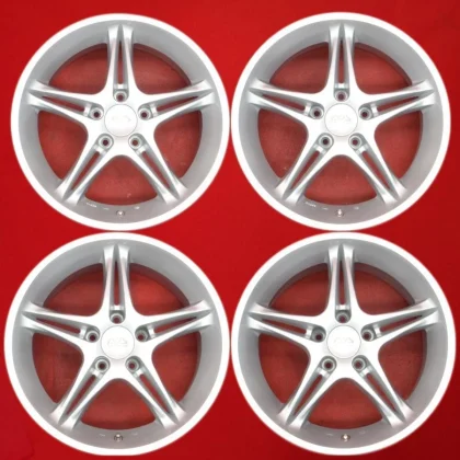 JDM Used out-of-print AVS VS-5 wheels 4Book 8/9J 17PCD114.3 5x +45/+38 No Tires