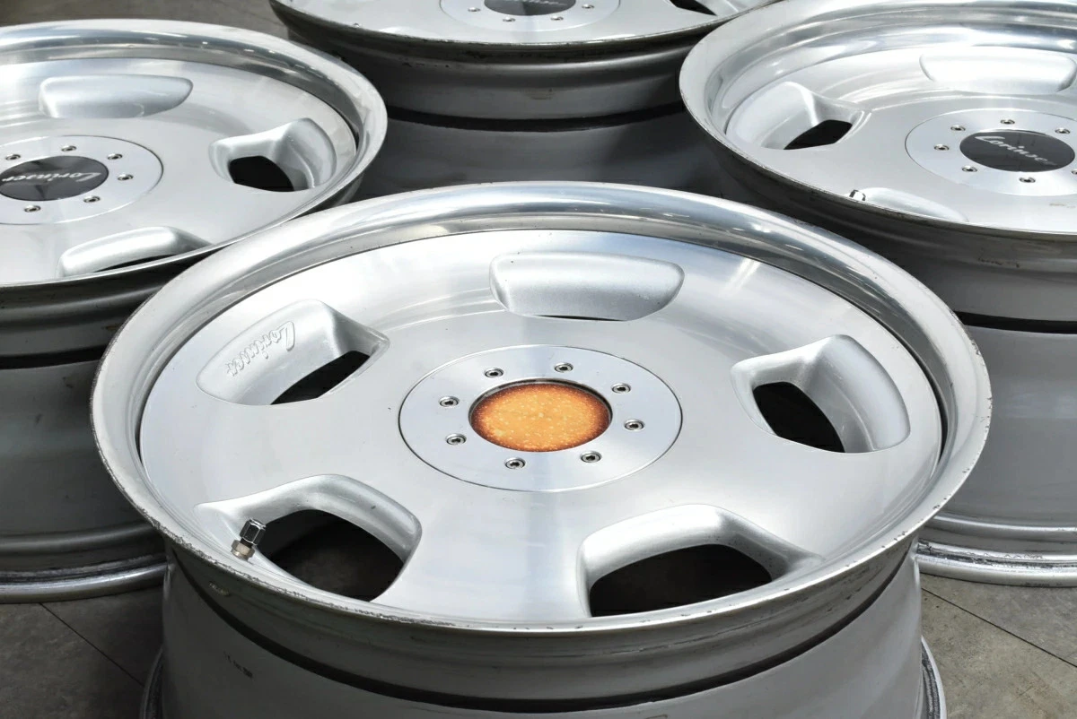 JDM Used Lorinser 4-Book Set 199.0J x 19 +38 PCD 114.3/120 Wheels Only No Tires - Image 3