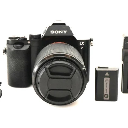 [US Stock] Sony Alpha A7 w/28-70mm Lens (Shutter counts: 30315)