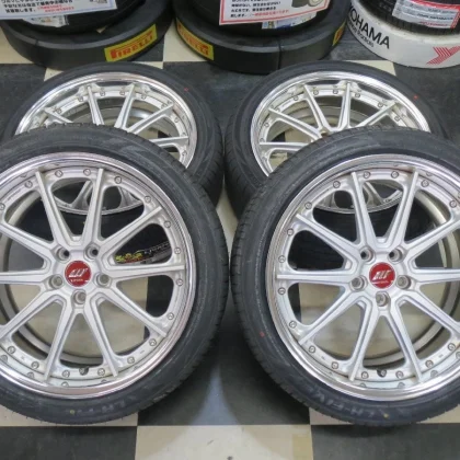 JDM Used WORK GNOSIS AE201 Mustang 208.5J +28 / 10J +50 5H114.3 wheels No Tires