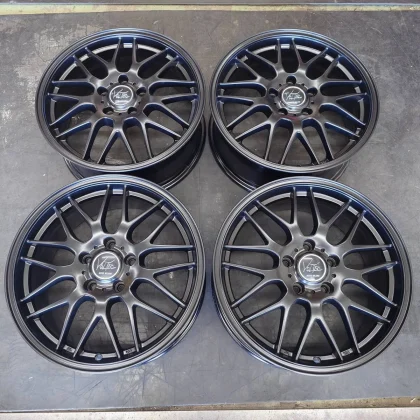 JDM VOLTEX Mesh 17-inch 7J IS48 PCD114.3-5H Matte Black Repainting for No Tires