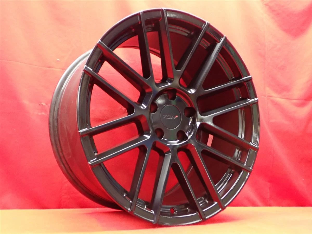 JDM Used TSW Mosport wheels 4Book 8.5/9.5J 19x114.3 PCD 5x20 bolt patt No Tires - Image 3