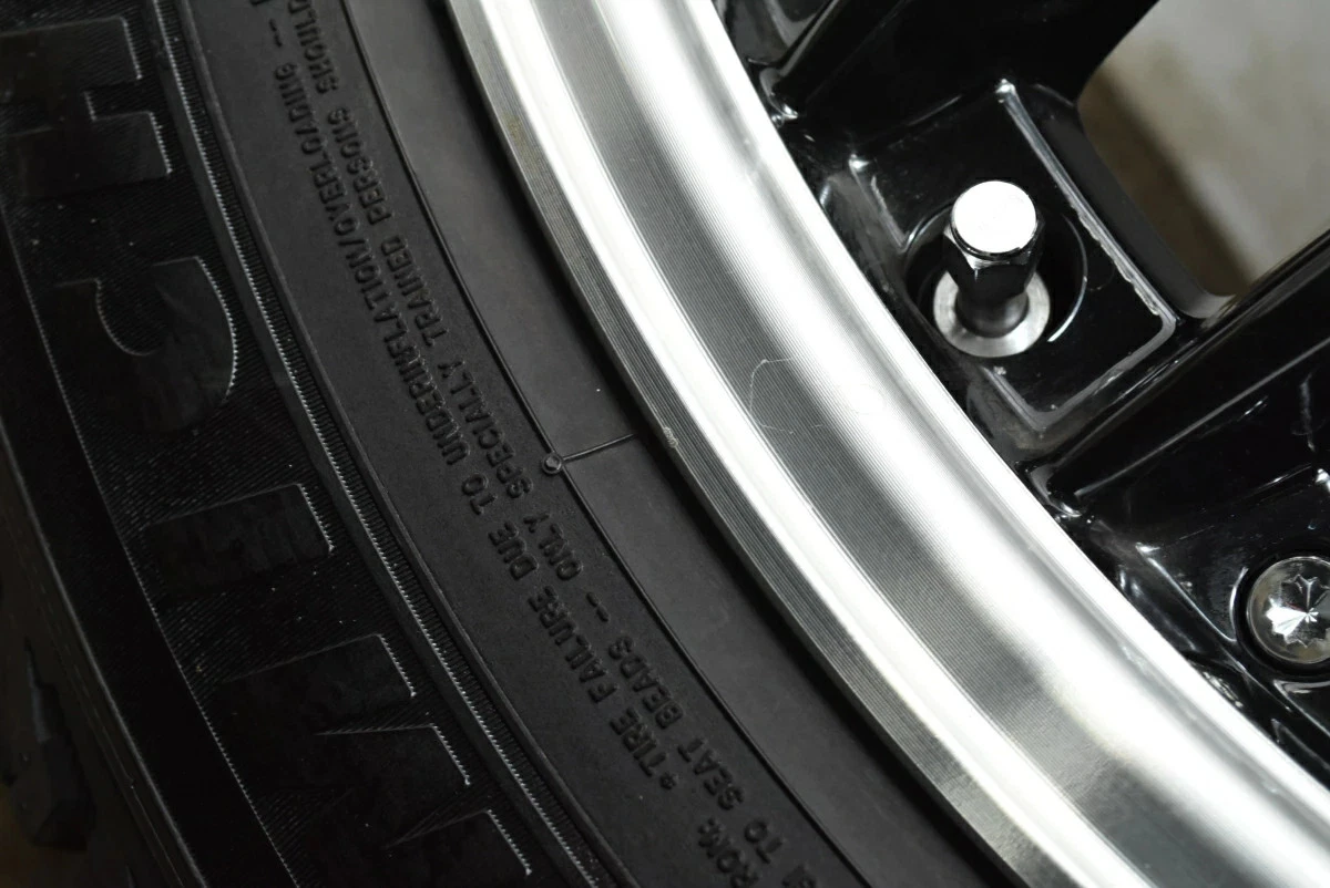 JDM Used BADX Multi Forchetta Wheel Set 4-Book Set 208.0J x 20 +45 PCD No Tires - Image 10