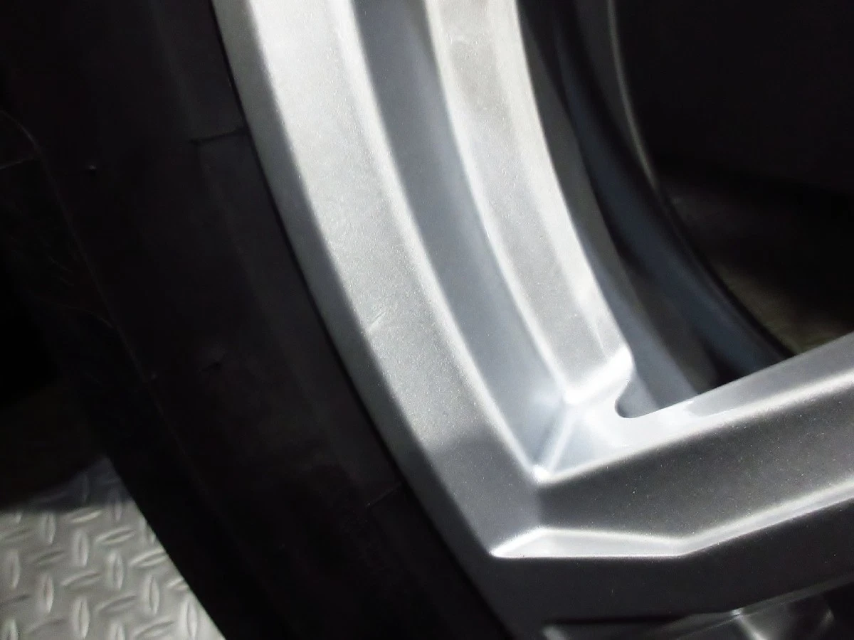 JDM Very low mileage Smartline 365 8.5J+32 PCD112-5L Michelin X-ICE SN No Tires - Image 4