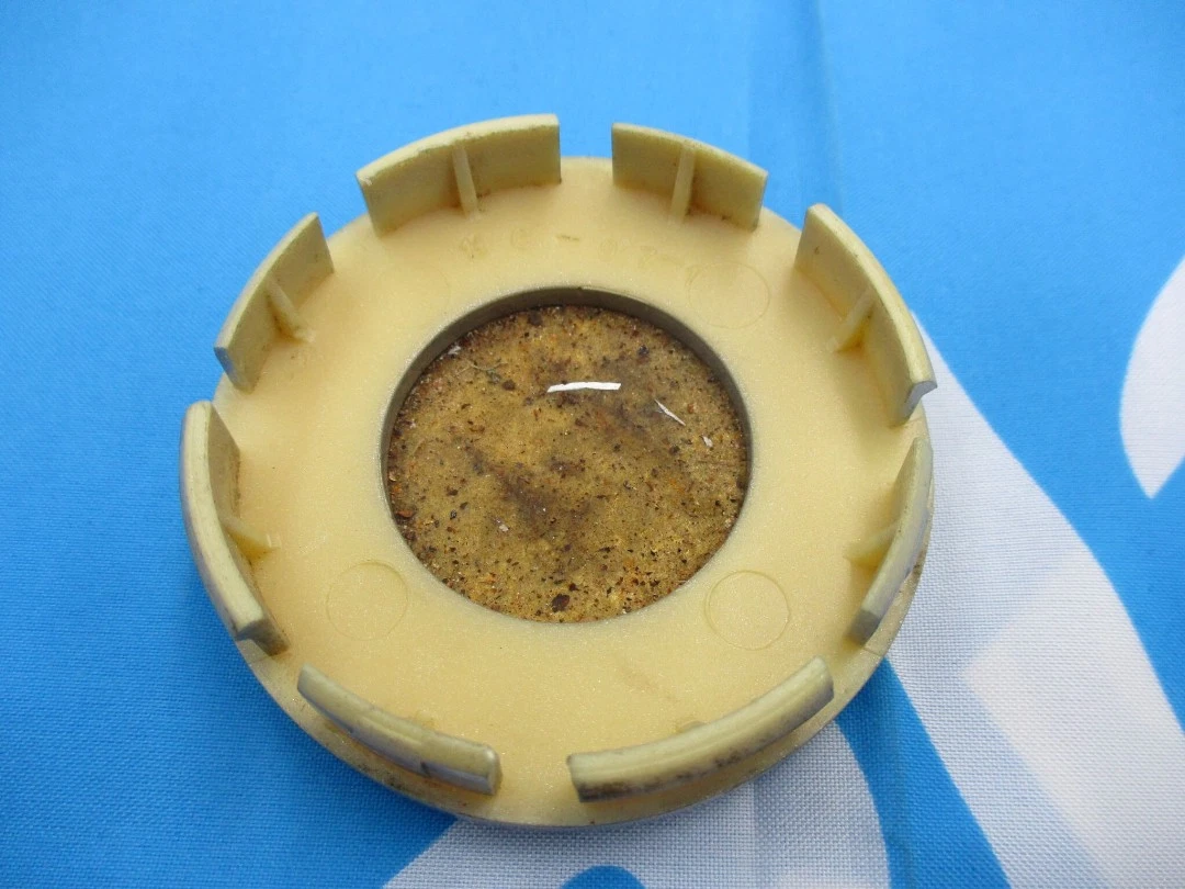 JDM Used Enkei Racing RP01 2 Center Caps 2 Individual Set Kanagawa Pre No Tires - Image 5