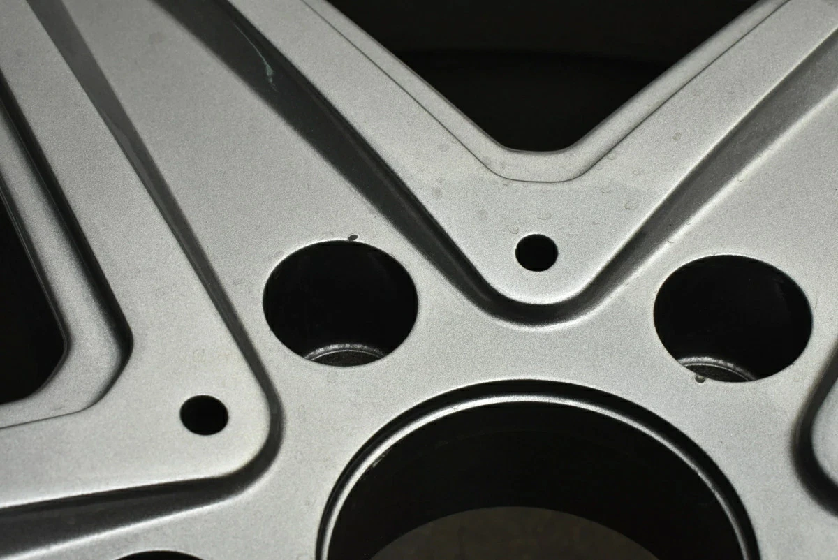 JDM Used YANASE 4-Book Wheel Set 198.5J x 19 +52 PCD 130 275/55R19 111 No Tires - Image 10