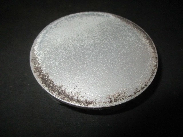 JDM Used Mercedes-Benz AMG Wheel Cap Silver 1 Piece M242 Center Cap W1 No Tires - Image 3