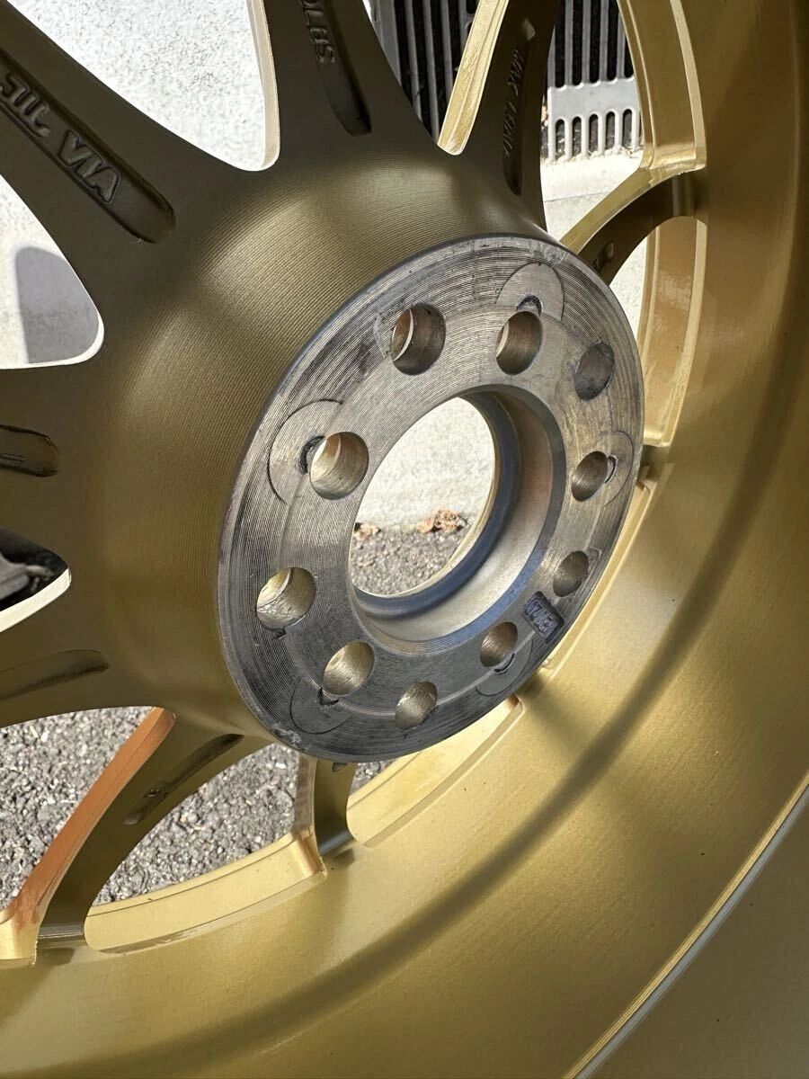 JDM XXR 527 18PCD100/114.3multi 9.75J+20 4Book Rare Gold No Tires - Image 8