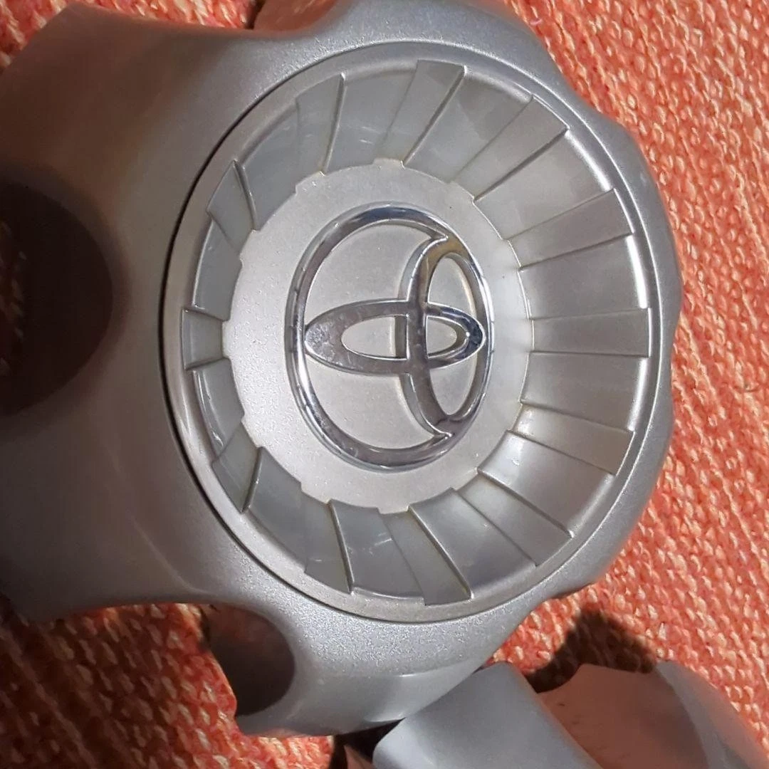 JDM Wheel caps for Hilux Surf 215 Hiace wheel caps No Tires - Image 4