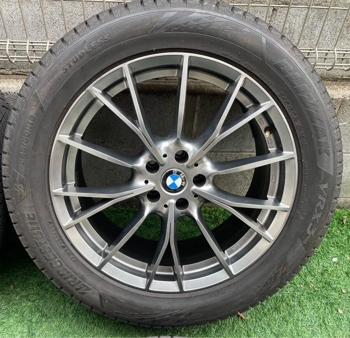 JDM Used BMW G01 X3 G02 X4 G08 iX3 MAK 8J19 H2 offset 30 PCD112 gunmet No Tires - Image 4
