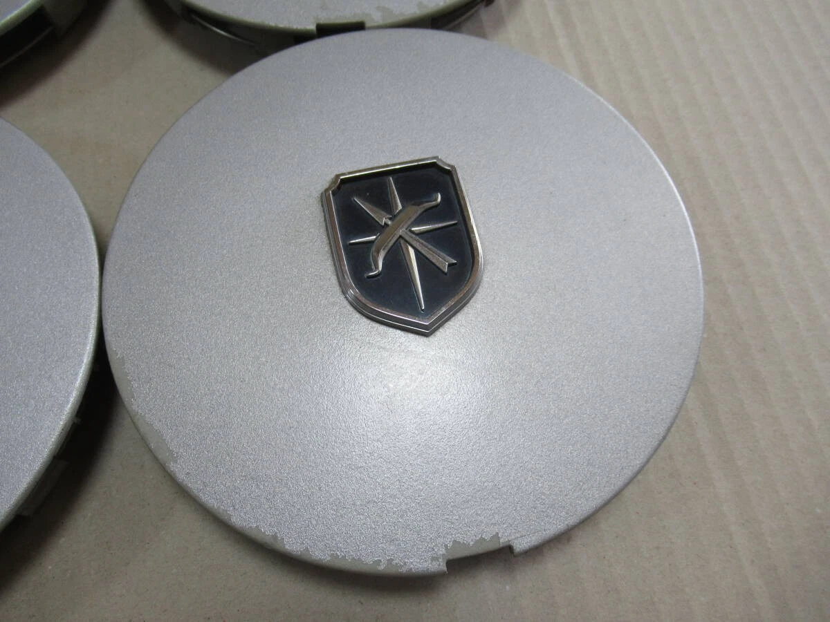 JDM Used Toyota GX81 Chaser genuine center caps silver set of 4 for al No Tires - Image 4