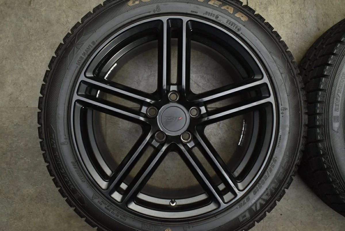 JDM Used TWS 4-Book Wheel Set 188.5J x 18 +30 PCD 114.3 235/50R18 97Q No Tires - Image 4