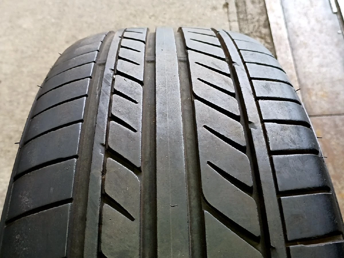 JDM Used set WALD/MAHORA 11CLS-EXE225/35R20 Lowdown 200 series Hiace e No Tires - Image 4