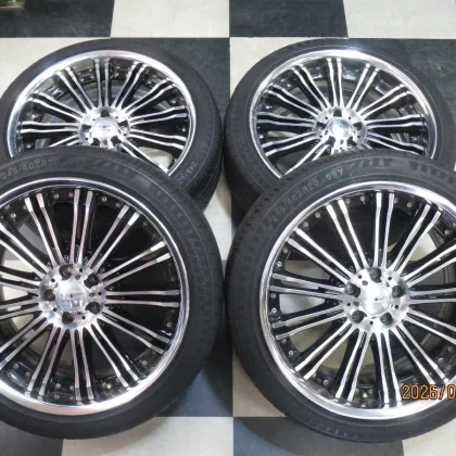 JDM WALD RENOVATIO 1 2020 Alphard Vellfire and Fuga 9J +35 5H114.3 Use No Tires