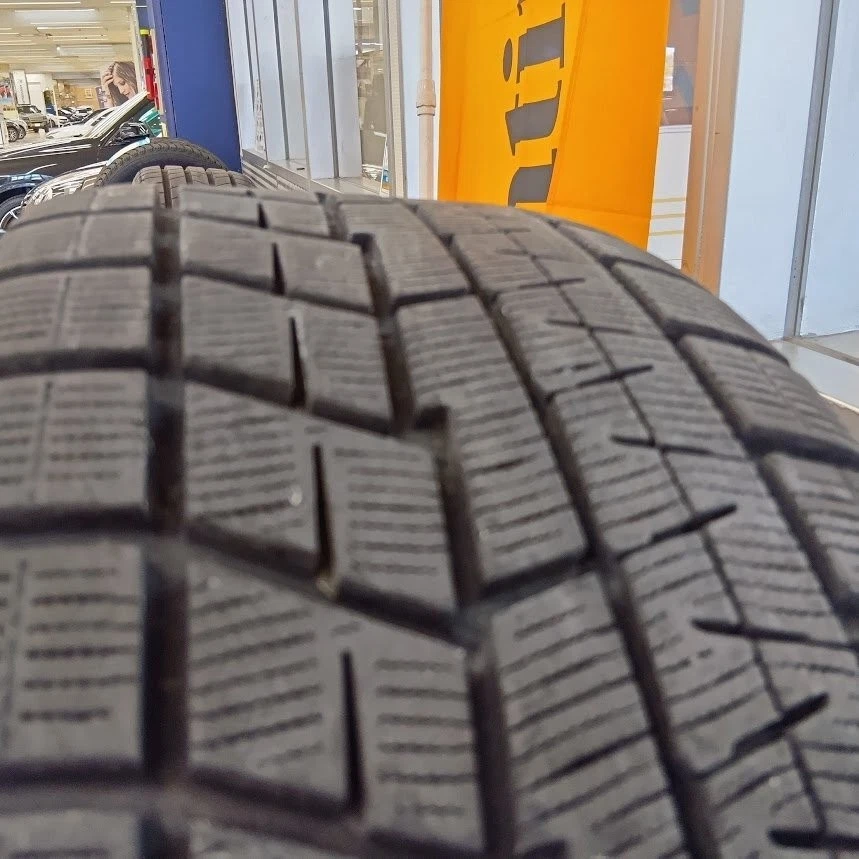 JDM USED + Genuine Wheel Set for BMW G20 G21 and G22 APR-087 No Tires - Image 10