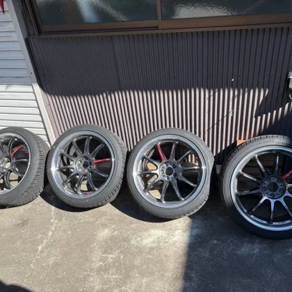 JDM Work ZR10 18-inch 100/5 8.5J studless tires with burr grooves No Tires