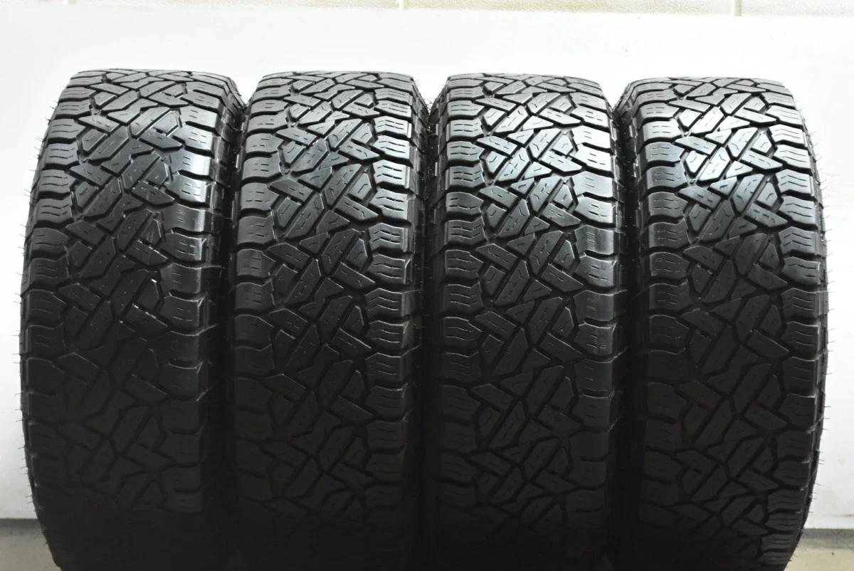 JDM Used FUEL Offroad 4-Book Set 209.09J x 20+20 PCD 139.7 LT285/55R20 No Tires - Image 7