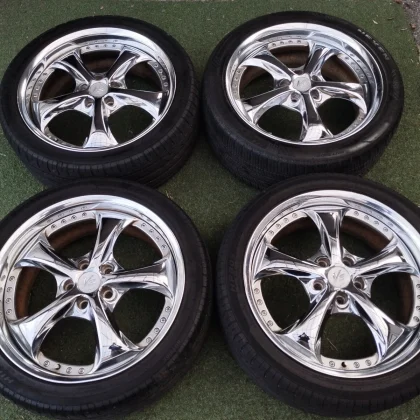 JDM Vintage WORK VS-KF 4wheels no tire 19x8+45 5x114.3 Odisc Hub72approx