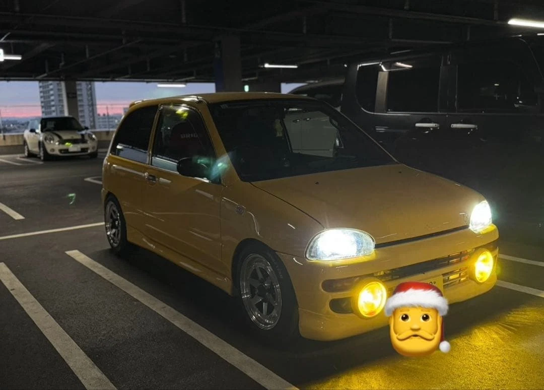 JDM Vivio Van KW3 5MT No Tires - Image 2