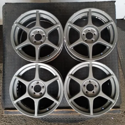 JDM X2-18 4-Book Price 16x7J 5x100 ET+43 Hub 73 P1 Racing Impreza etc. No Tires