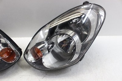 JDM /Damaged Nothing Skyline V35 Late Model Headlight Set Left and Rig (No Tires) - 画像 (2)