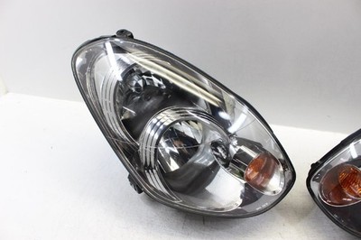 JDM / Damaged Nothing Skyline V35 Late Model Headlights Xenon HID Left (No Tires) - 画像 (6)
