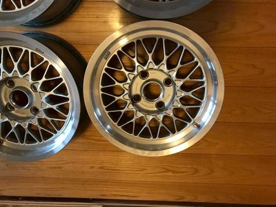 JDM Description: Short-term listing Super rare item R31 Skyline genuin (No Tires) - 画像 (5)
