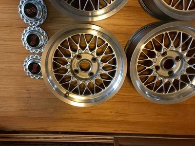 JDM Description: Short-term listing Super rare item R31 Skyline genuin (No Tires) - 画像 (7)