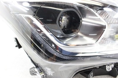 JDM No scratches. Right-hand Stanley LED headlight for Toyota Swift ZC (No Tires) - 画像 (3)